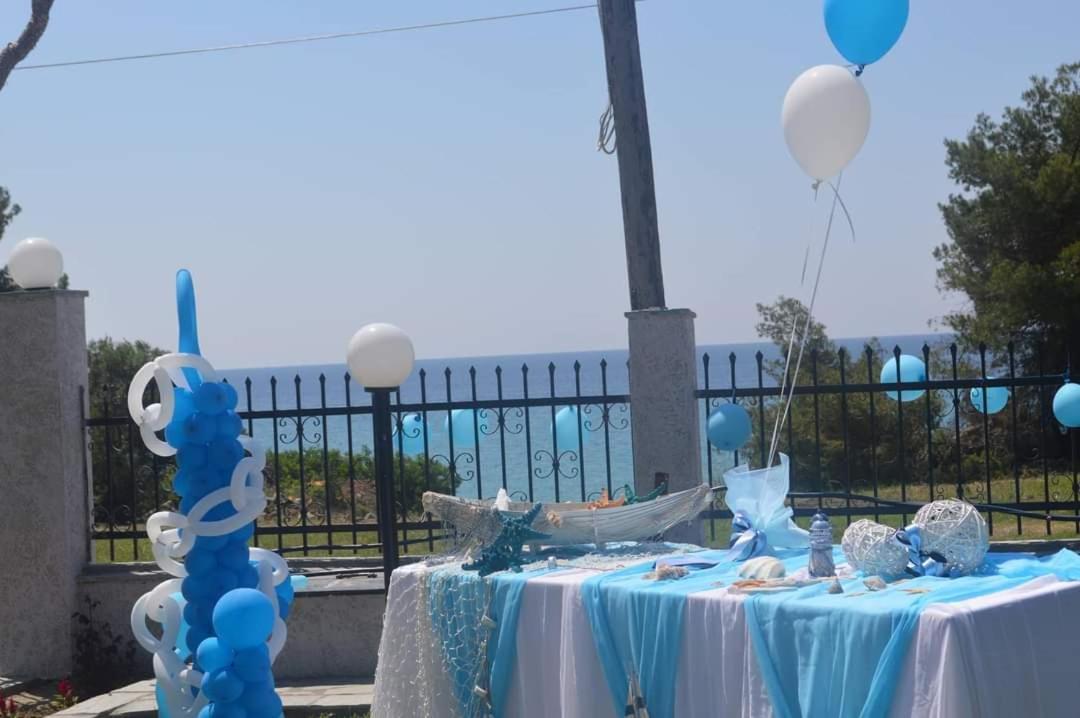Delfino Hotel مولا كاليفا المظهر الخارجي الصورة