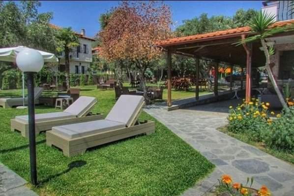 Delfino Hotel مولا كاليفا المظهر الخارجي الصورة