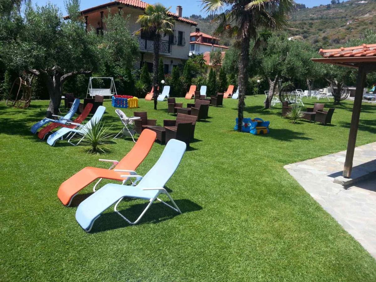 Delfino Hotel مولا كاليفا المظهر الخارجي الصورة